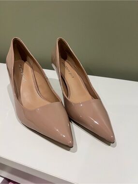 Madden Girl Nude Patent Pointed-Toe Heels Size 7M